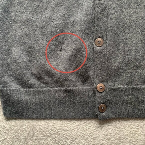 Fred Perry Cardigan Lambs Wool Argyle Sweater. Medium. - Picture 12 of 12